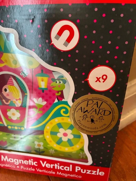 NWT Janod Pink & Green Magnetic Vertical Puzzle - Princess Carriage - Picture 6 of 12